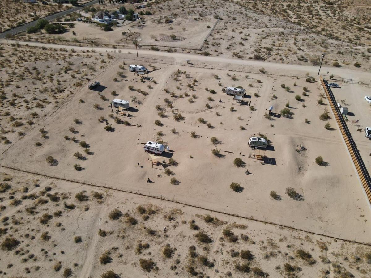 Jt Village Campground - Lil Miss Daisy Joshua Tree Exterior foto